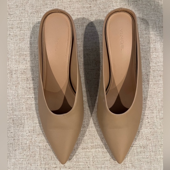 Vince Shoes - VINCE Ralston Leather Pointy Toe Mule Size 9